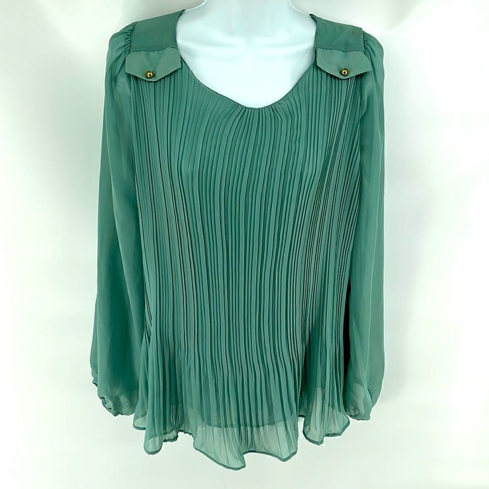 Mina UK sage green pleated front semi sheer shirt blouse top small EUC gold